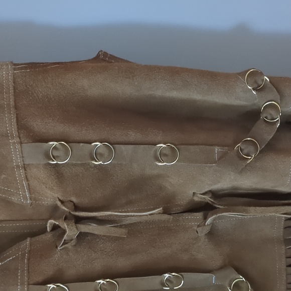 Vintage suede fringe vest - Picture 3 of 6